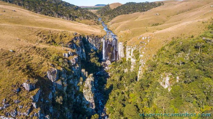 Cachoeira do Perau Branco