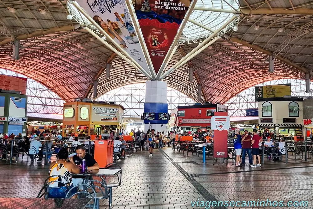 Praça de alimentação do Santuário de Aparecida