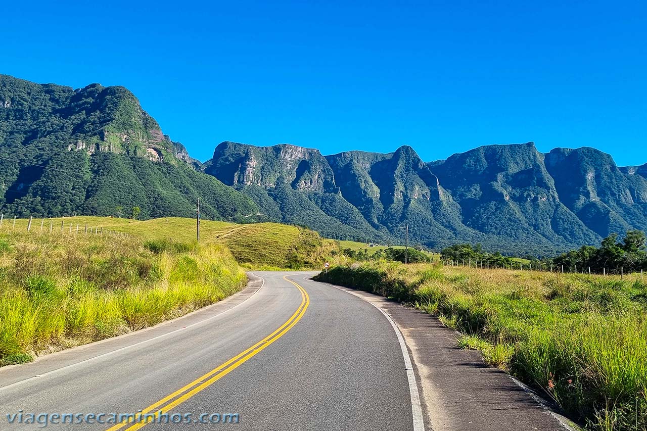 Serra do Corvo Branco - Grão Pará SC