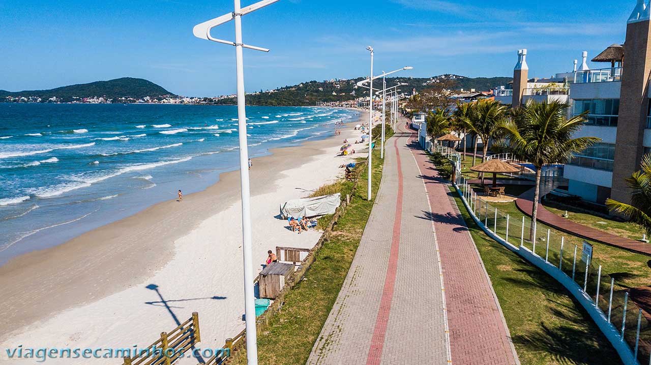 Calçadão da Praia de Bombas