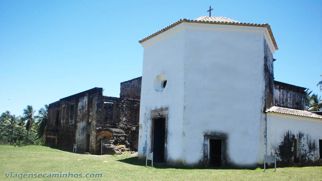 Ruínas do castelo Garcia Dávila