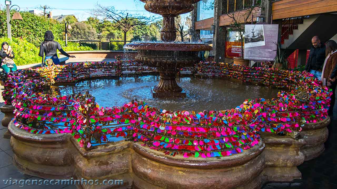 Pontos turísticos de Gramado: Fonte do Amor Eterno