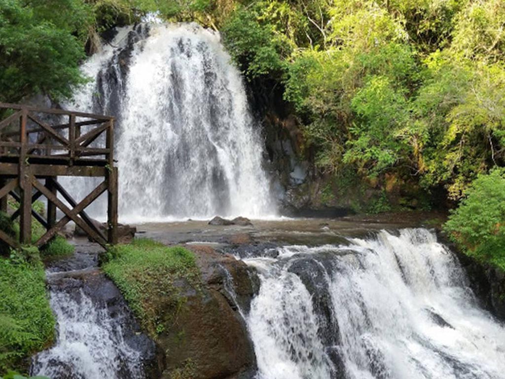 Parque Salto Portão - Cachoeira da ponte Molhada