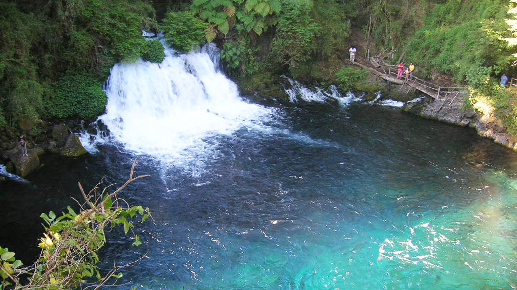 Ojos del Caburga - Pucon