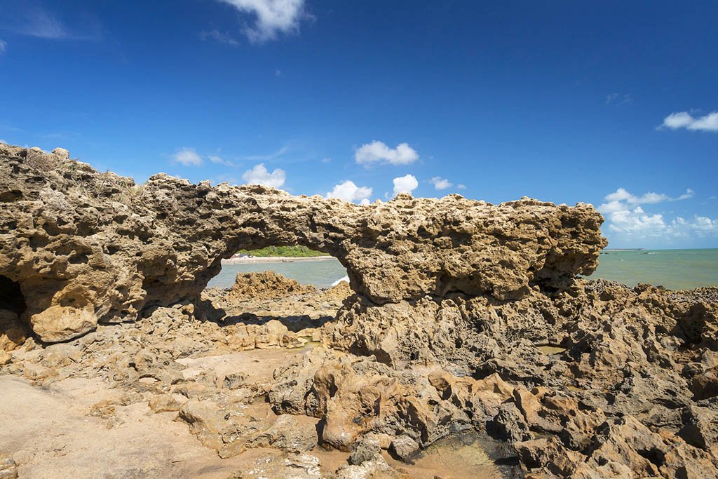 Arco na Praia do Amor - Conde PB