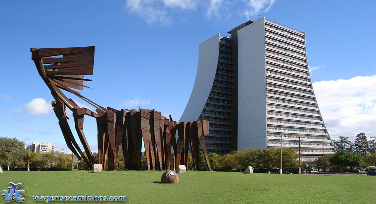 O que fazer em Porto Alegre - Monumento aos Açorianos