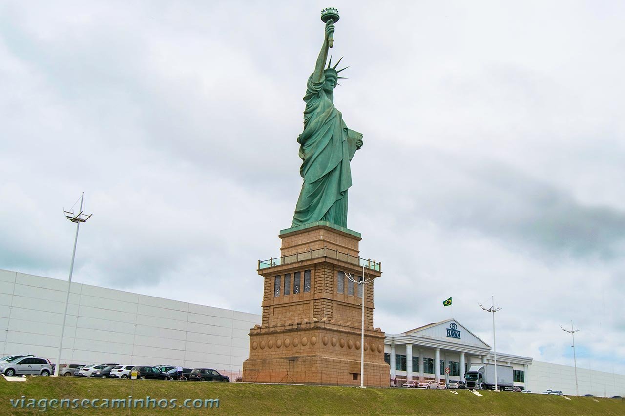 Estátua da Liberdade Havan - Barra Velha SC