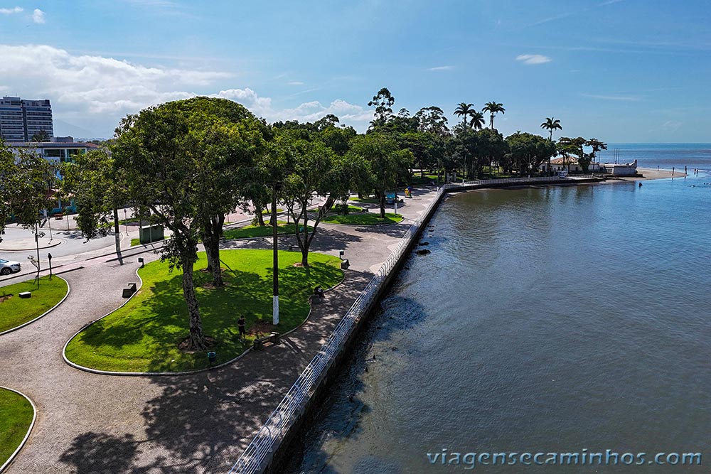 Calçadão do Canal de Bertioga