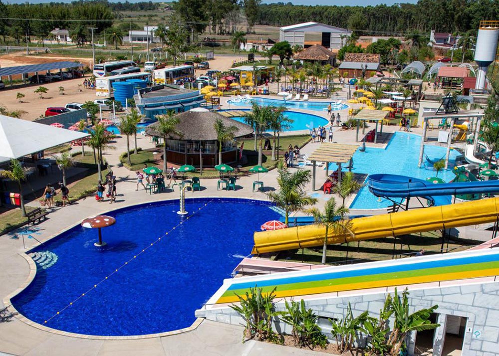 Parque Aquático Castellus Club