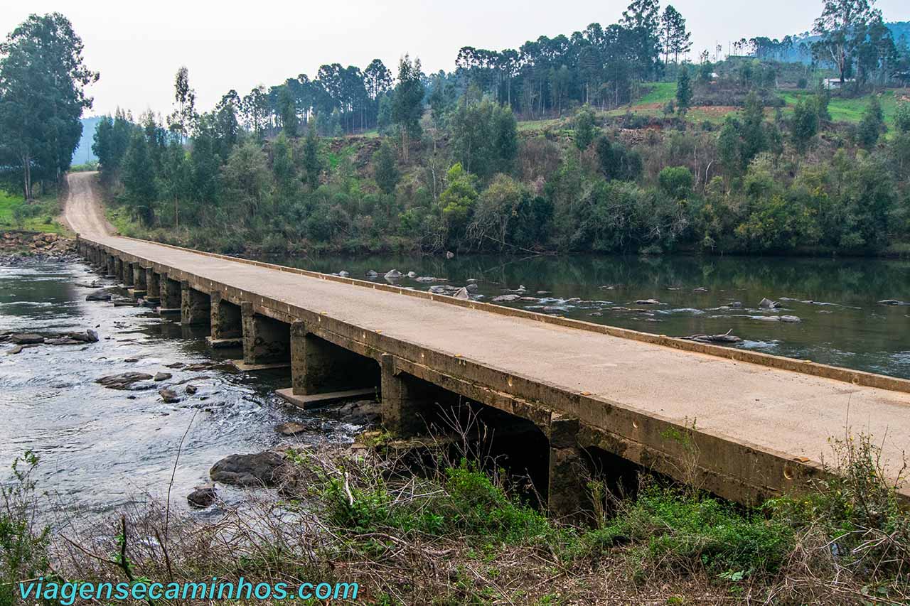 Ponte do Rio Pelotas entre São José dos Ausentes e São Joaquim