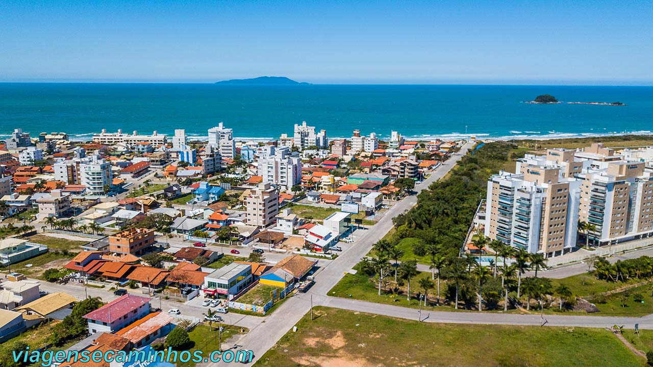 Vista aérea da Praia de Palmas