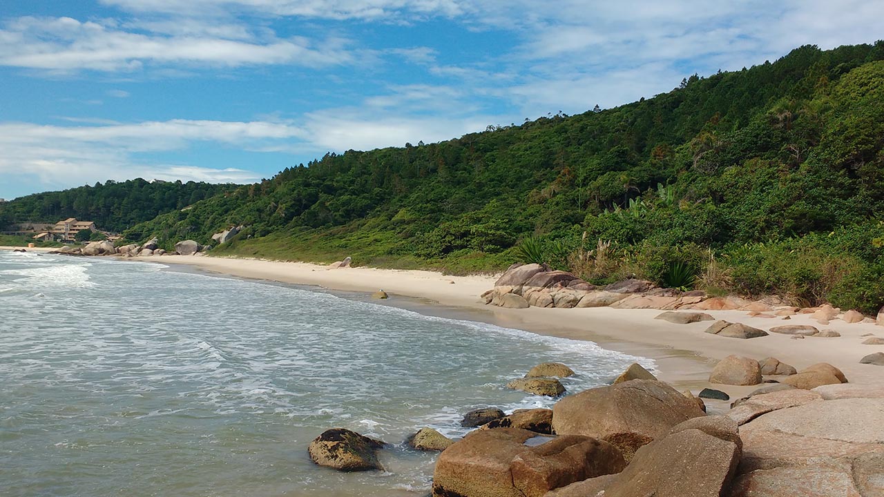 Praia das Bananeiras Governador Celso Ramos