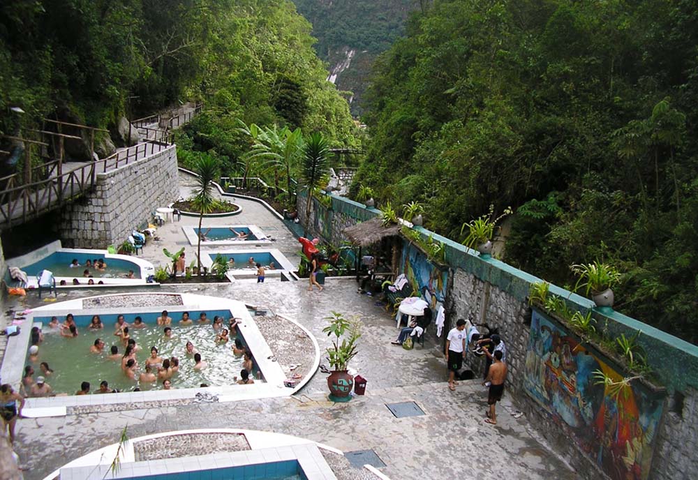 Termas de Águas Calientes - Peru