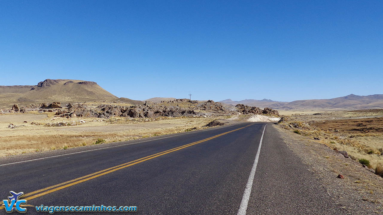 Estrada entre Puno e Moquegua - Peru