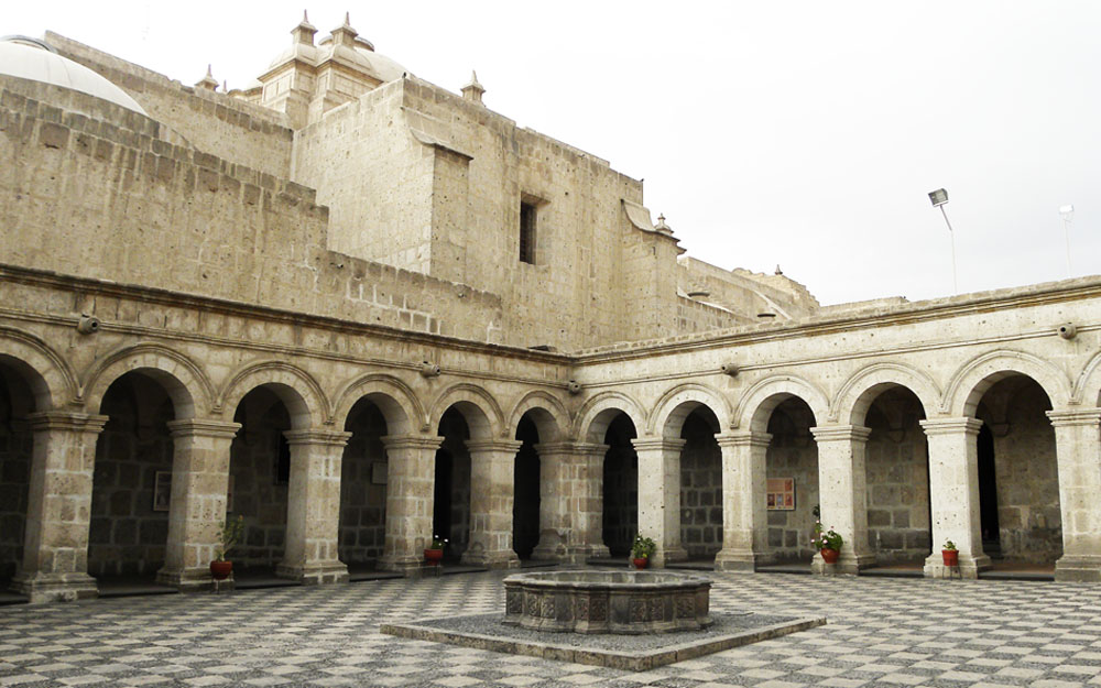 Igreja da Companhia de Jesus - Arequipa