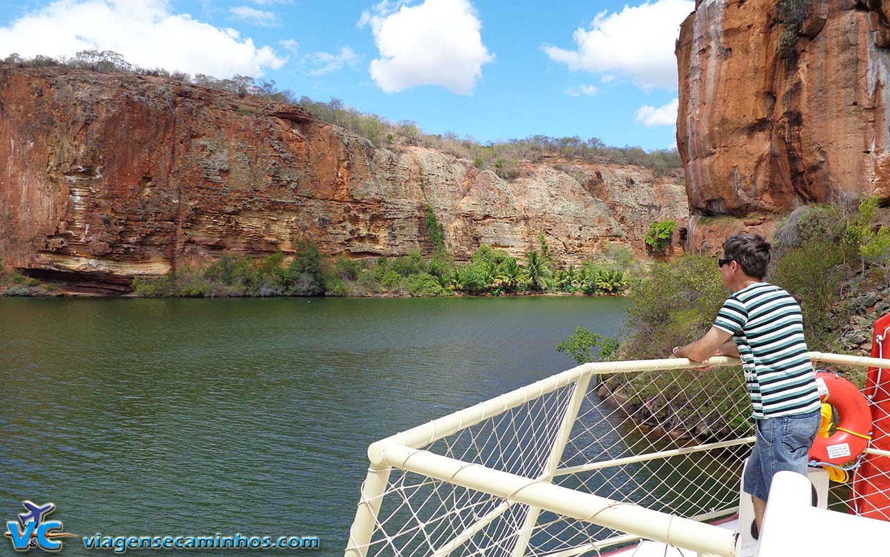 Passeio de barco ao Cânion do Xingó