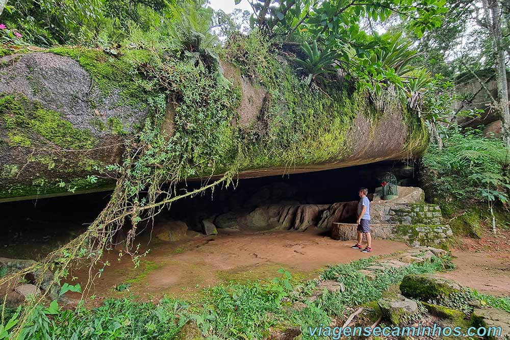 Gruta dos Crioulos - Campos do Jordão SP