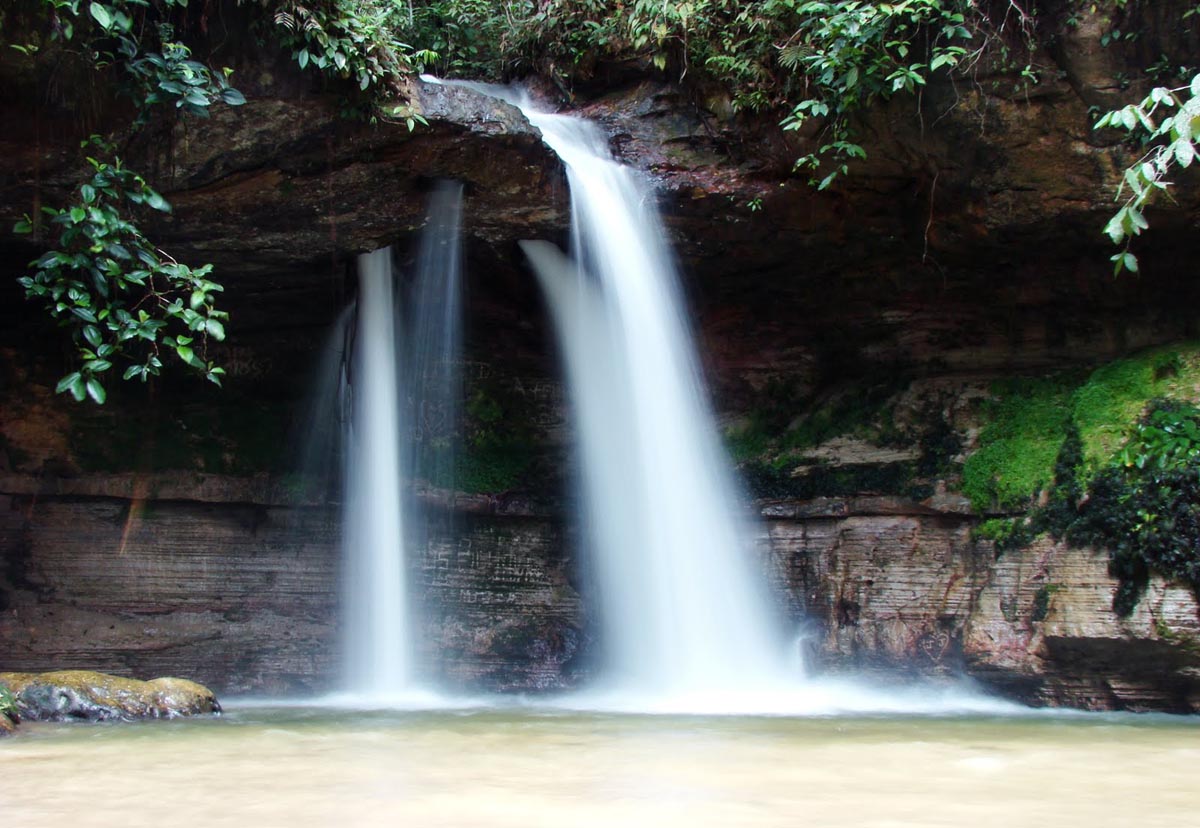  Cachoeira da Pedra Furada - Presidente Figueiredo