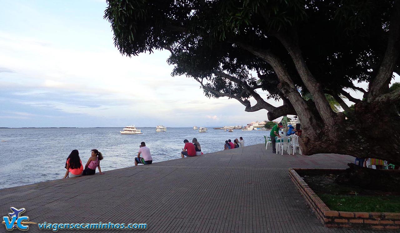 Calçadão da Orla do Rio Tapajós - Santarém