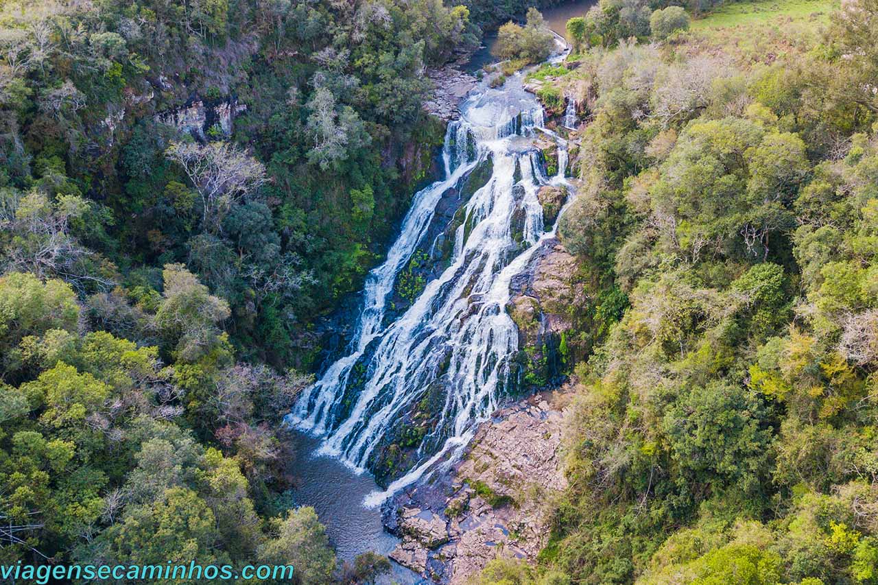 Cachoeira Pedras Brancas - Campestre da Serra