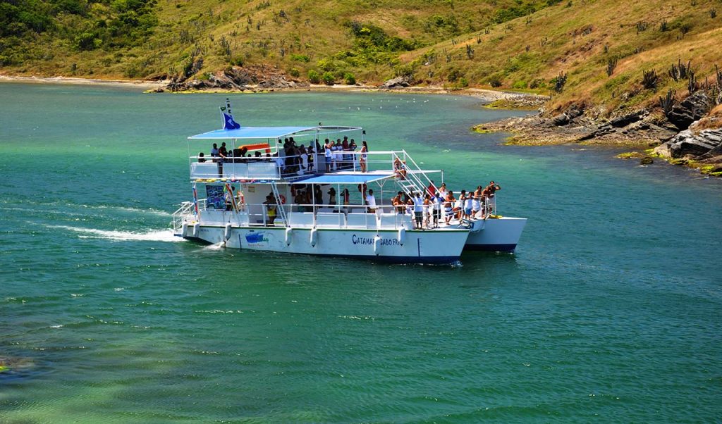 Passeio de barco Cabo Frio