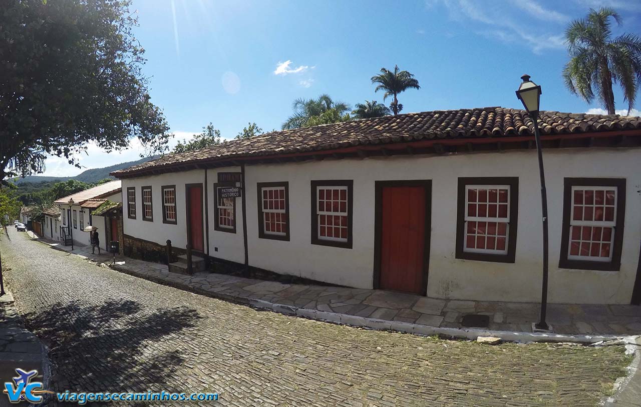 Rua do centro histórico de Pirenópolis