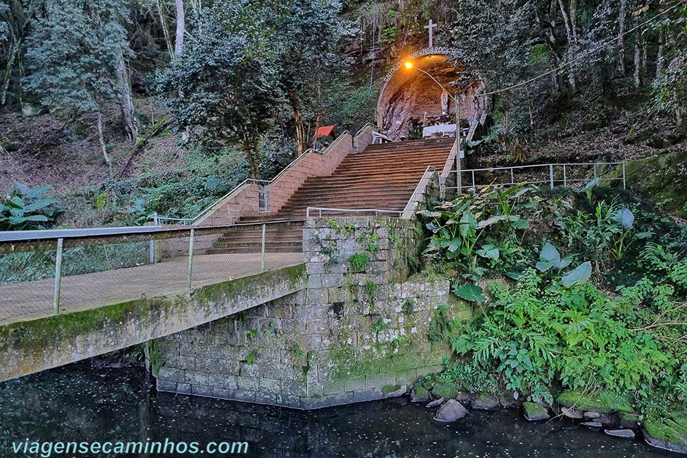 Gruta Nossa Senhora de Lourdes de Araripe - Garibaldi