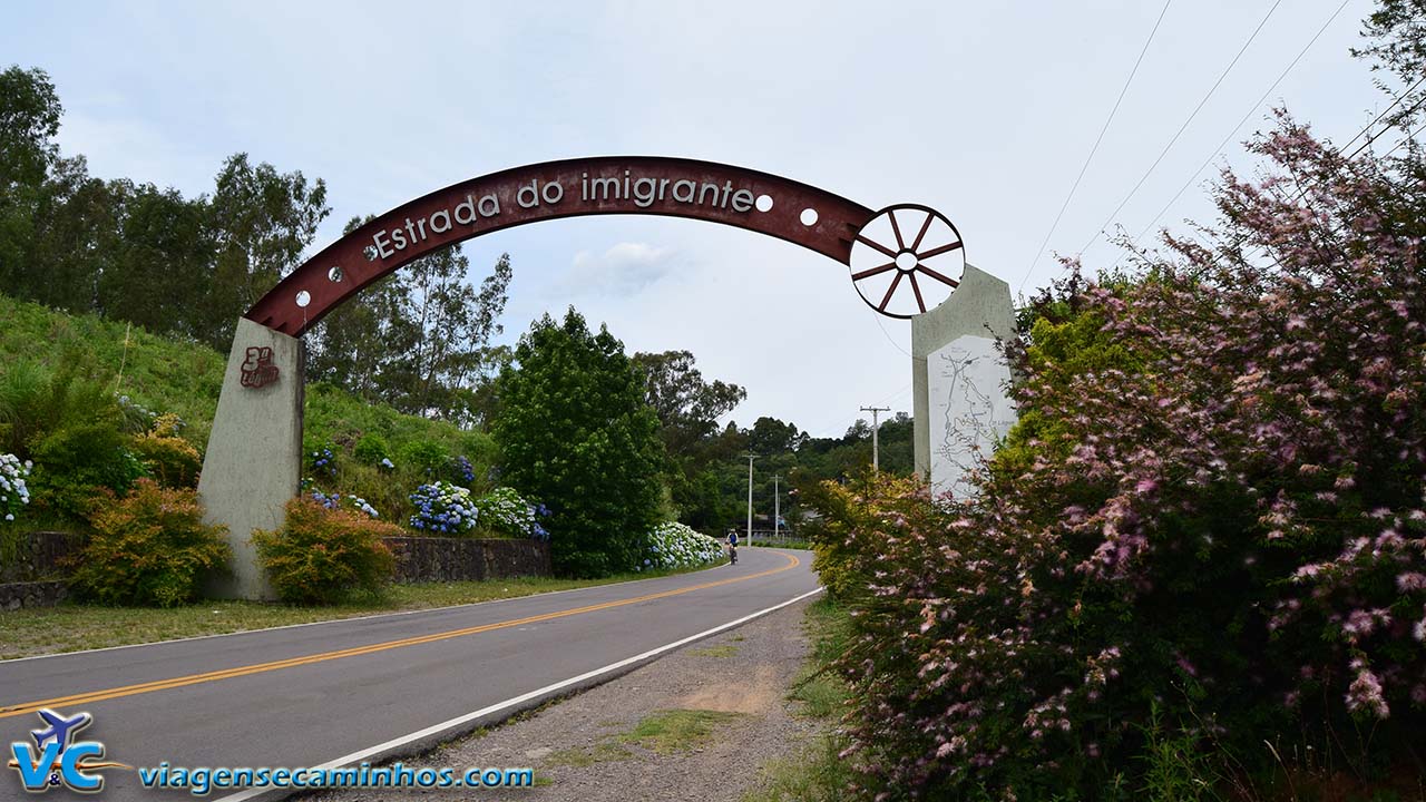 Portal da Estrada do Imigrante