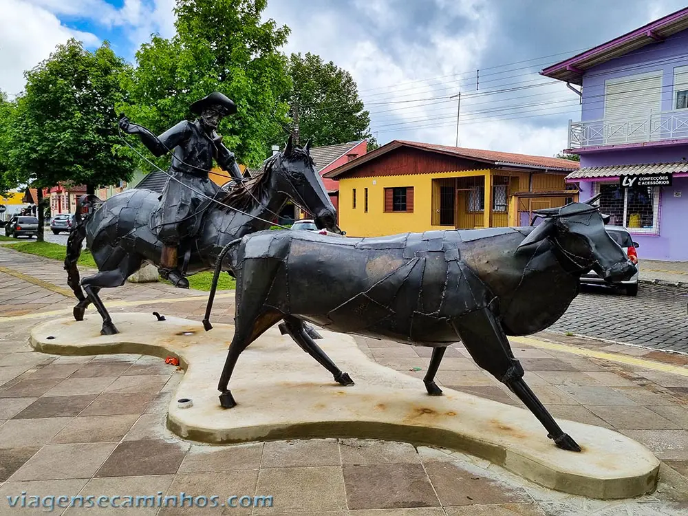 Monumento ao Laçador - São Francisco de Paula