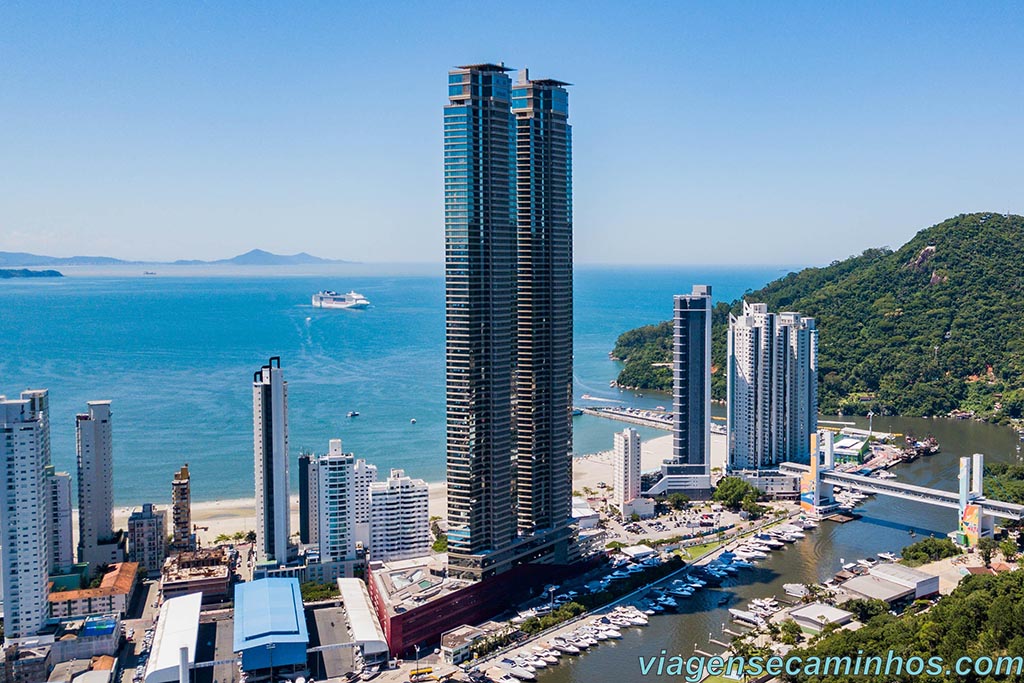 Yachthouse - Torres gêmeas mais altas da América Latina