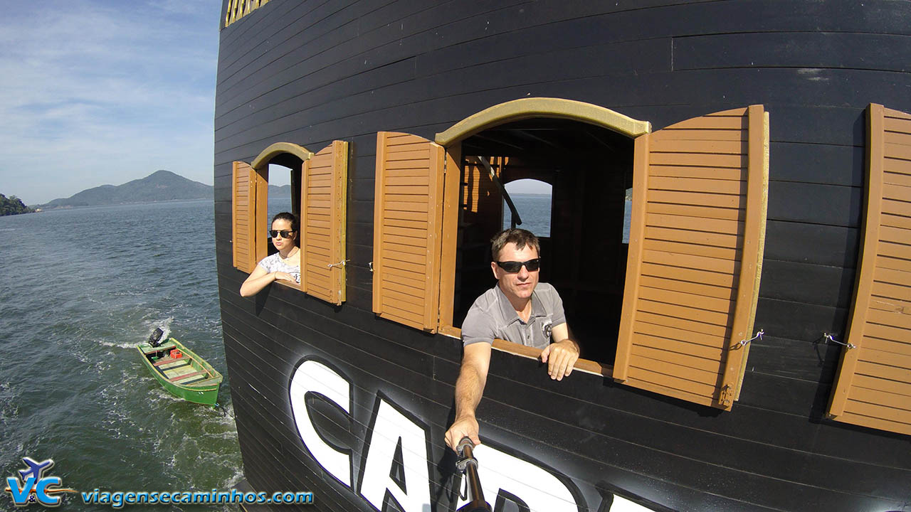 Passeio de barco na Baía de Bapitonga - São Francisco do Sul