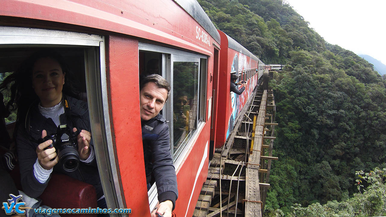 Passeio de trem entre Curitiba e Morretes