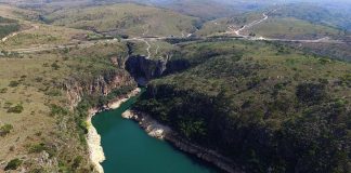 Cânion de Furnas - Capitólio - Drone Viagens e Caminhos