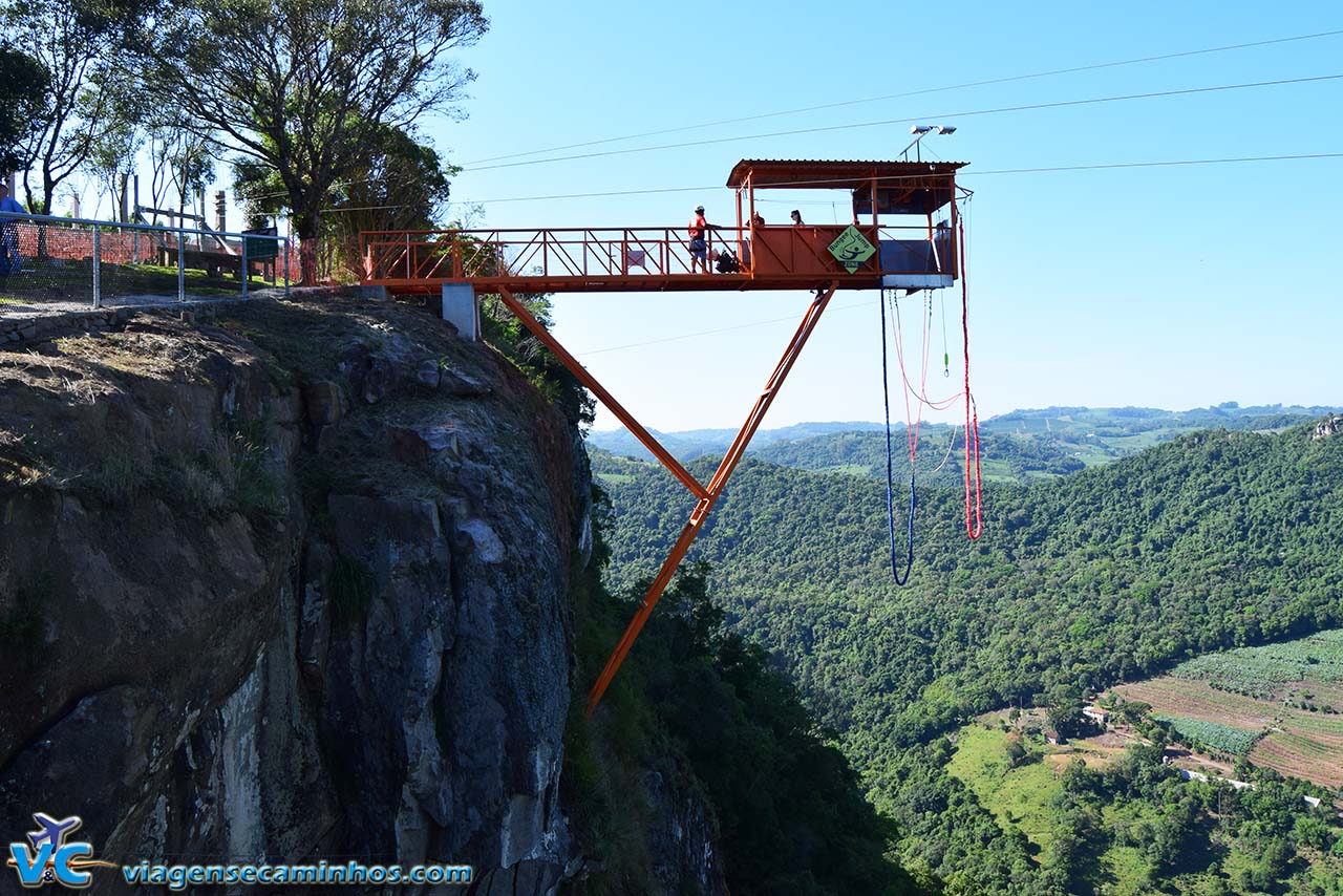 Bungee Jump - Parque de Aventuras Gasper