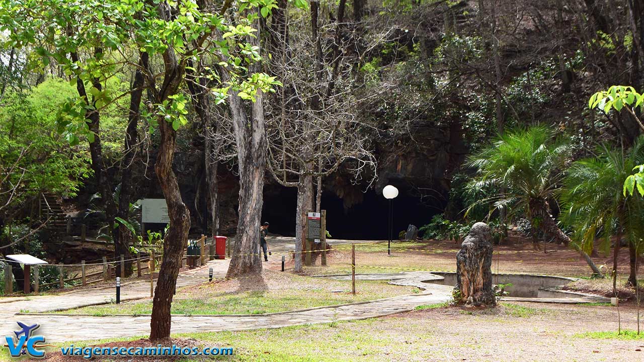 Entrada da Gruta da Lapinha