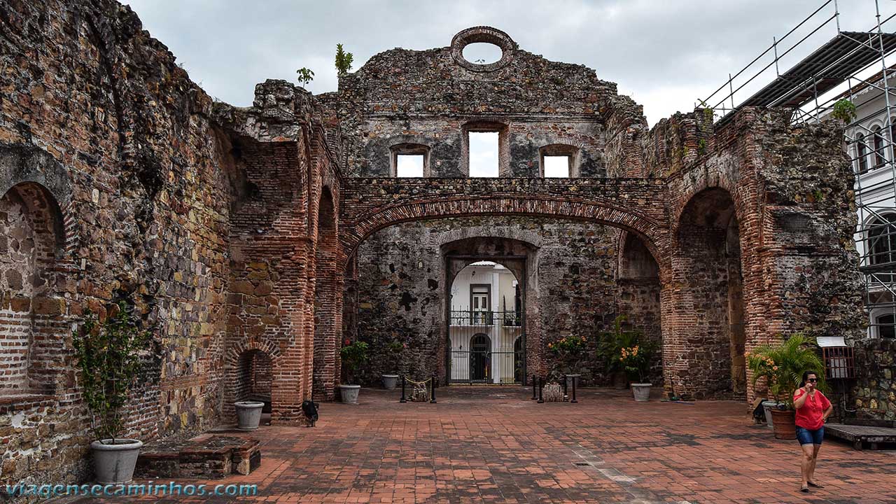 Arco Chato - cidade do Panamá