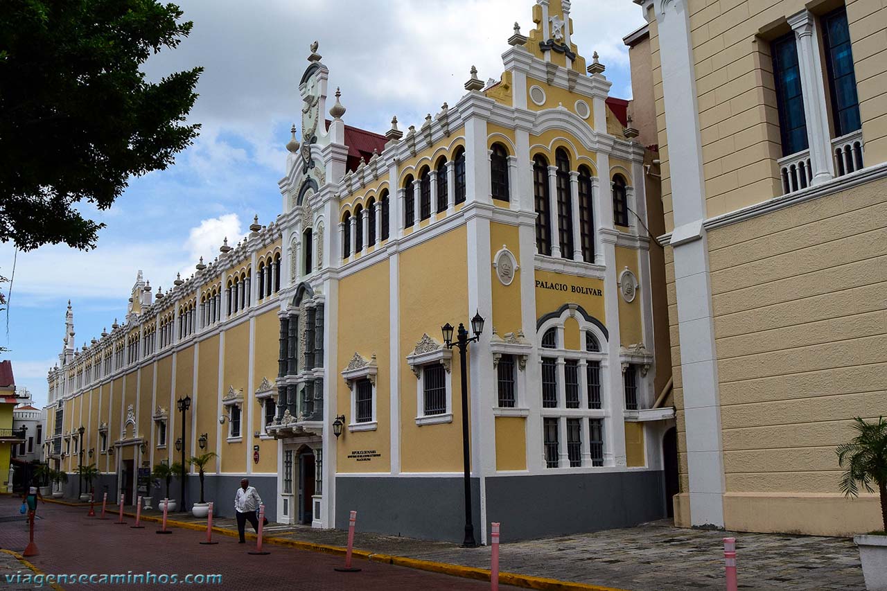 Palácio Bolivar - Casco Viejo - Panamá