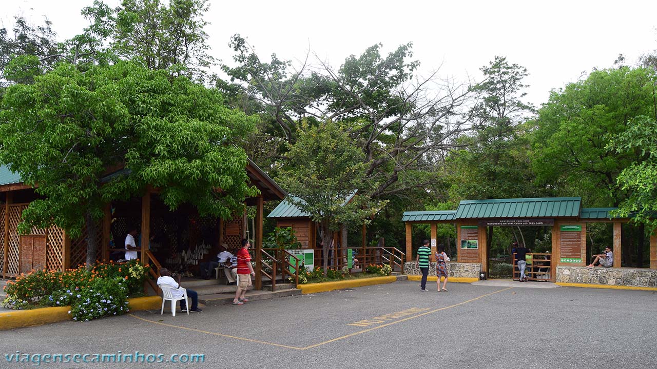 Entrada para o parque Los Tres Ojos - Santo Domingo