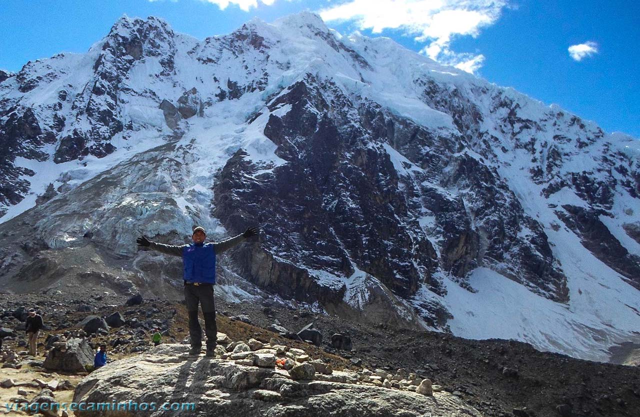 Viajante na trilha Salkantay