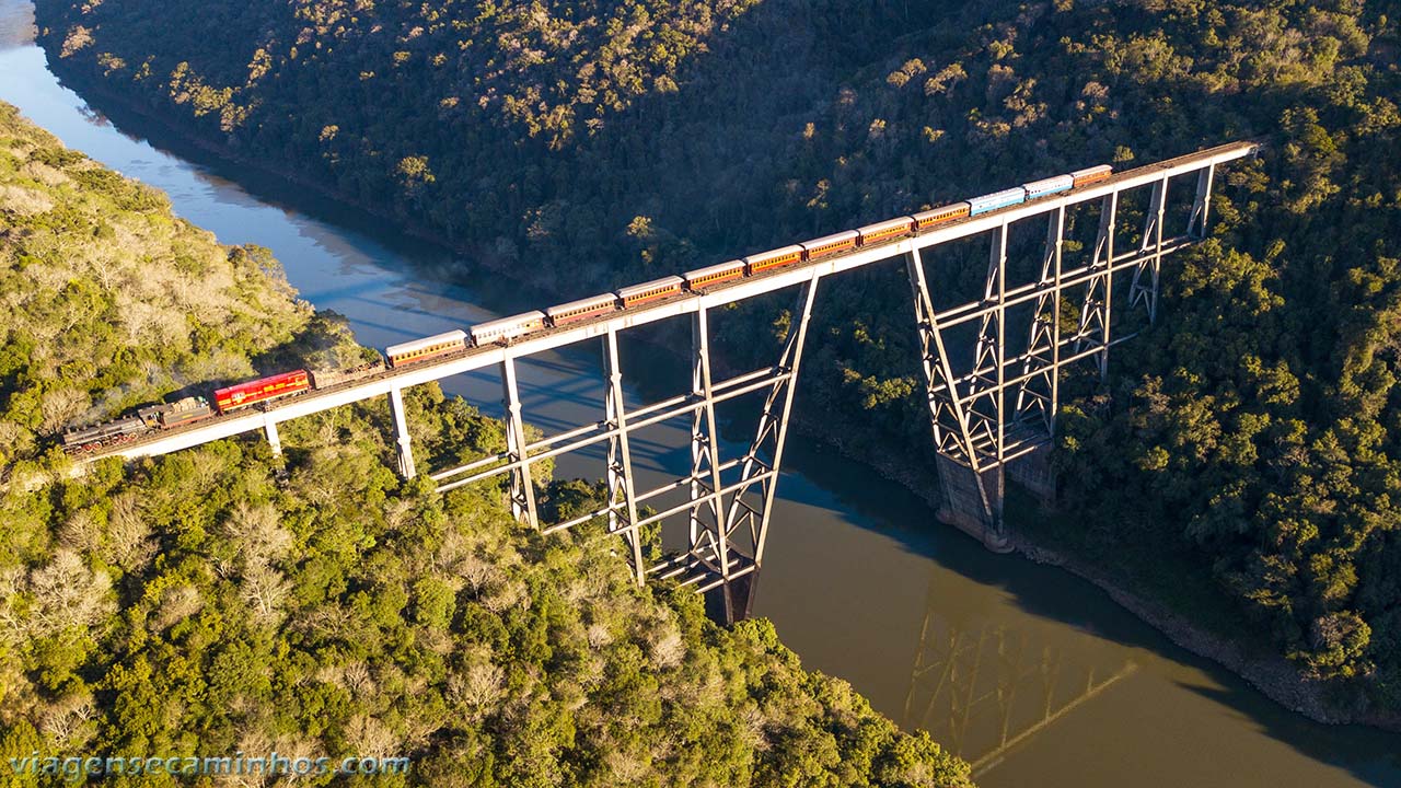 Ponte ferroviária Rio Pelotas