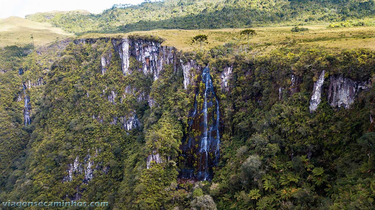 Cachoeira cânion Espraiado