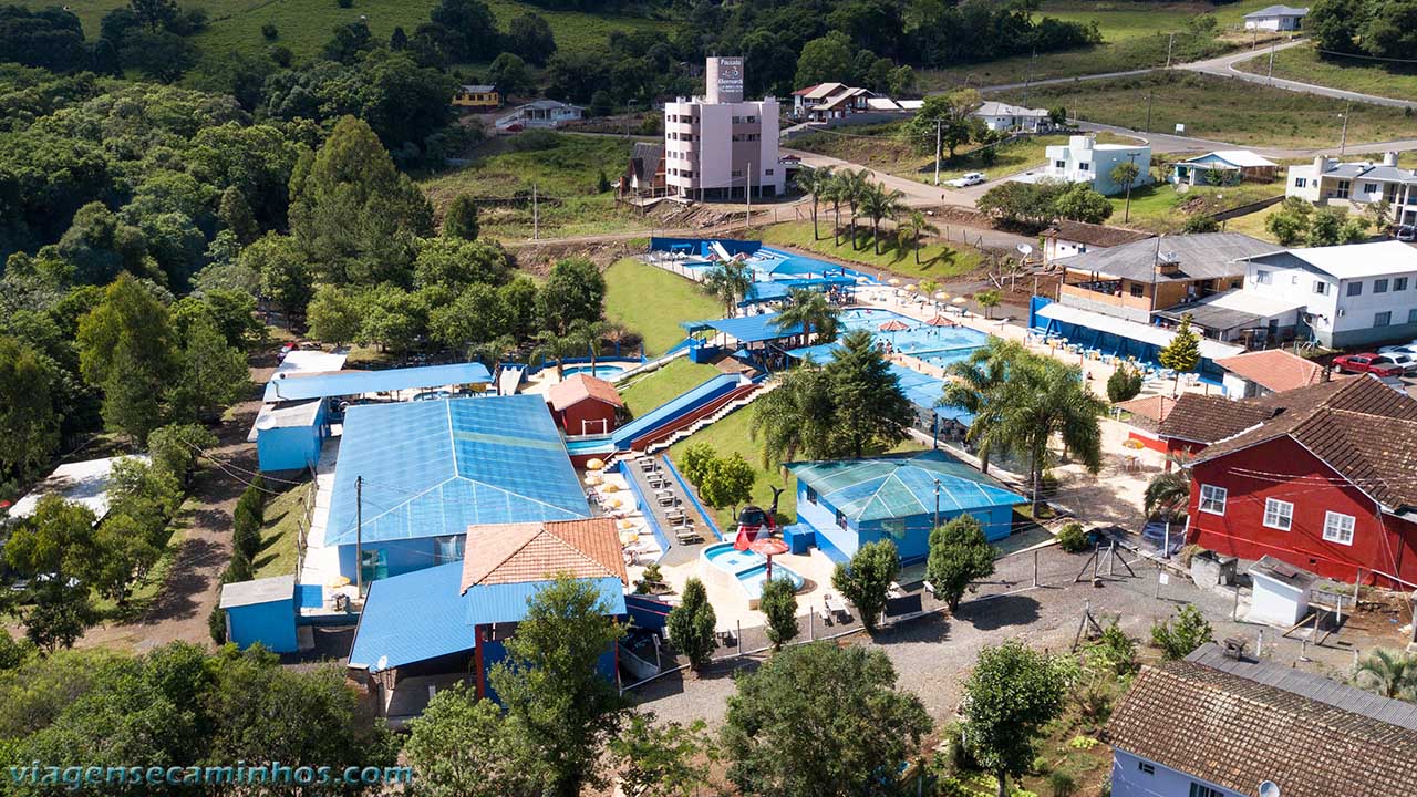 Termas Leonense: Águas termais de Campos Novos - Viagens e Caminhos