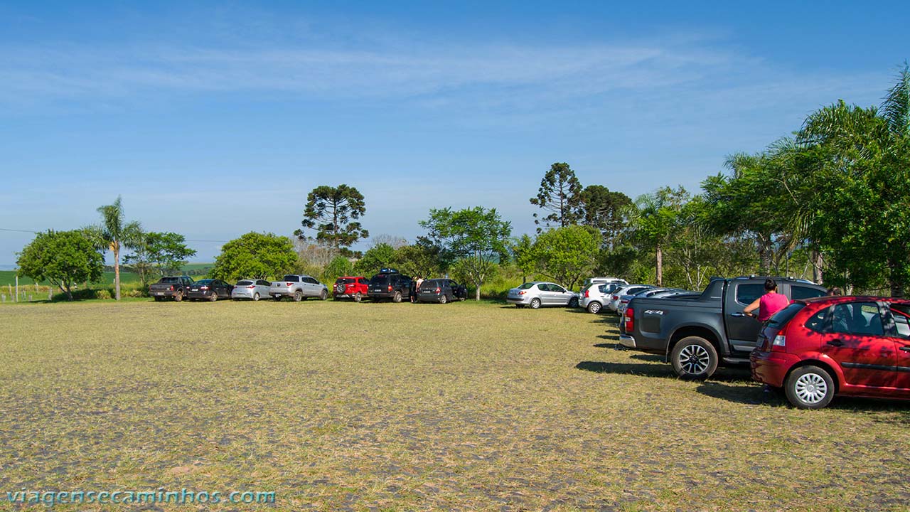 Estacionamento do Parque Guartelá