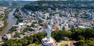 Vista aérea monumento Frei Bruno - Joaçaba