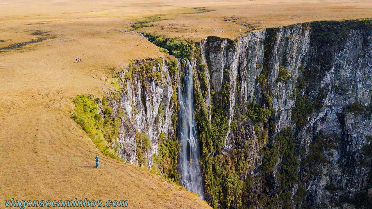 Cachoeira do Amola Faca - São José dos Ausentes