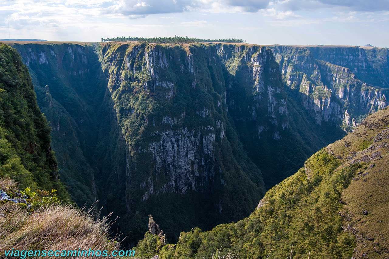 Lado norte do cânion visto do lado sul