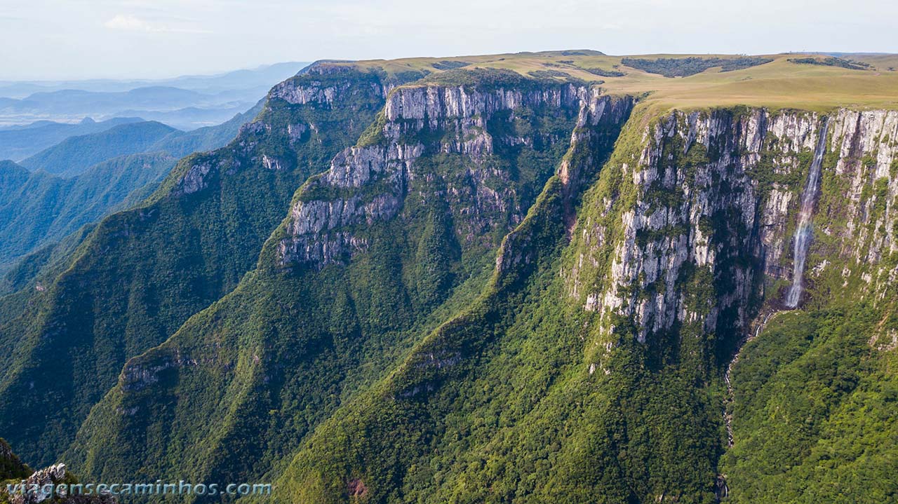 Vista aérea do Cânion Amola Faca