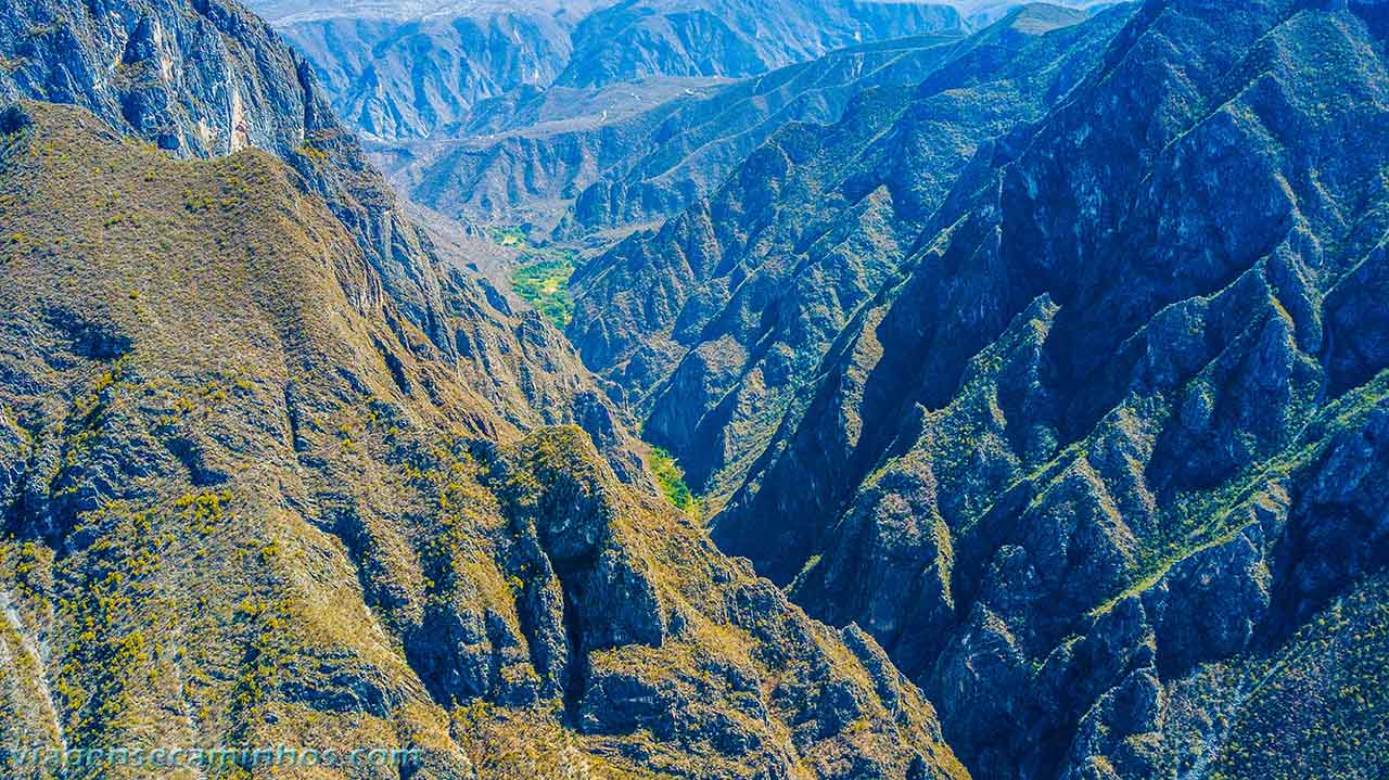 Cânion Tolantongo - México