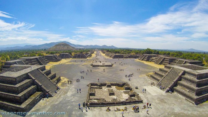 Pirâmides de Teutihuacan - México Pirâmides de Teutihuacan - México