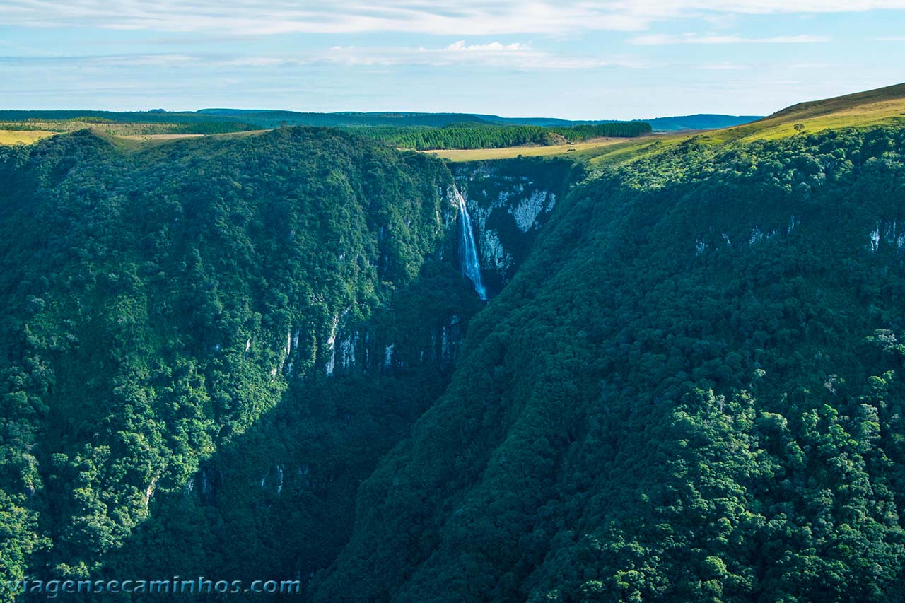 Cachoeira do Escorpião - Cânion do Tabuleiro - São José dos Ausentes